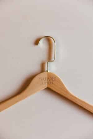 Percha para vestidos de novia - Madame a dit oui